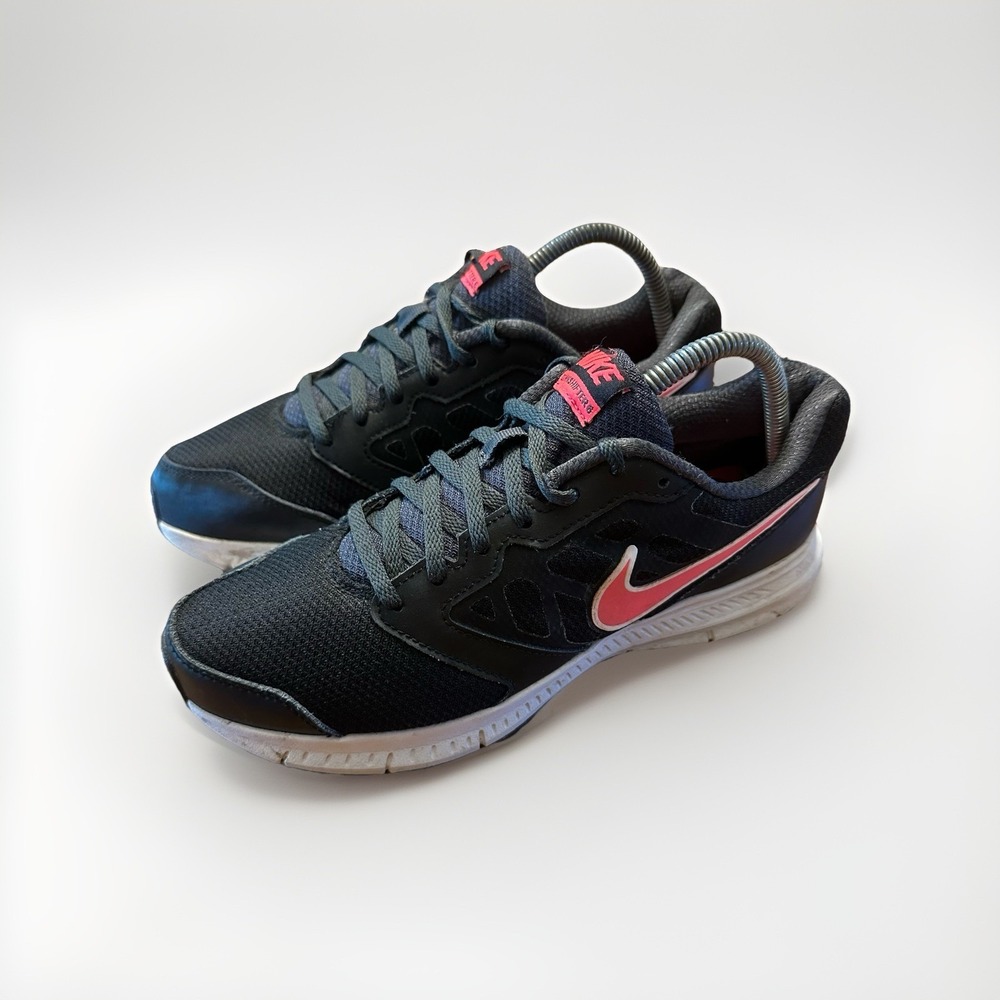 Nike Womens Downshifter 4 Black Running Shoes Size 9.5 684765-002 Comfort Walkin
